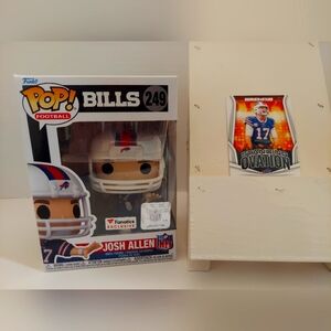 Buffalo Bills Josh Allen #249 Funko pop with standing ovation trading card